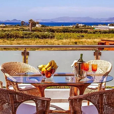 Xenos 4 - Luxury With Private Swimming Pool Near The Sea Hotel