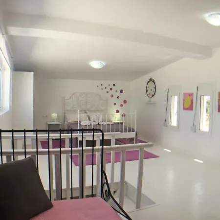Hotel Xenos 4 - Luxury With Private Swimming Pool Near The Sea Tigaki