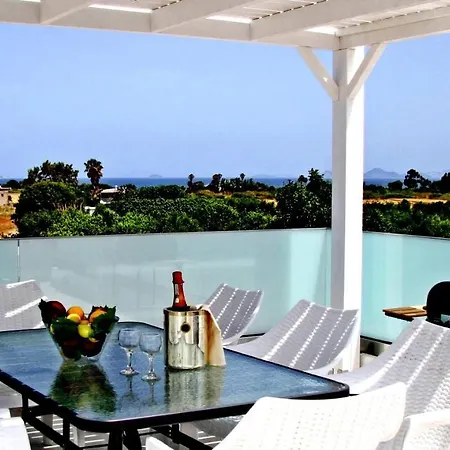 Hotel Xenos 4 - Luxury With Private Swimming Pool Near The Sea Tigaki