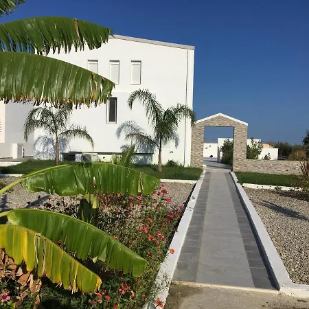 Xenos 4 - Luxury With Private Swimming Pool Near The Sea Hotel Tigaki