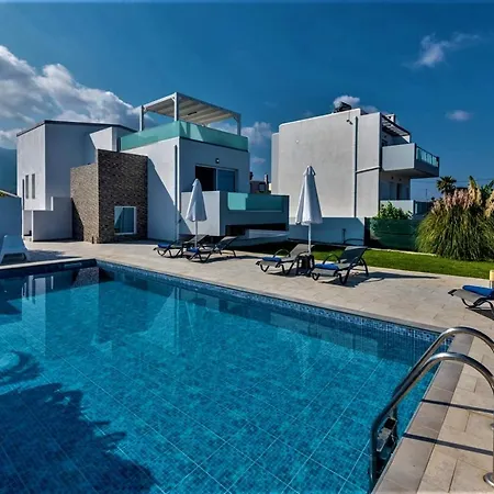 Xenos 4 - Luxury With Private Swimming Pool Near The Sea 4* Tigaki
